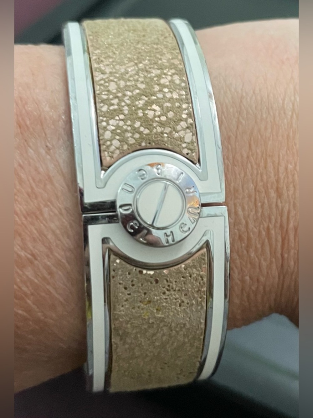 EUC Henri bendel hinge  glittery Bangle Bracelet in silver tone
